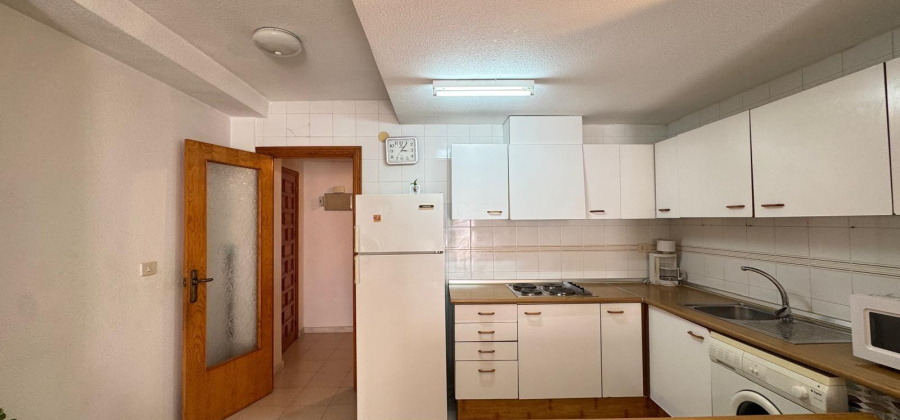 Torrevieja, Alicante, 2 Bedrooms Bedrooms, ,1 BathroomBathrooms,Apartment,Resale,0,75632105615672416