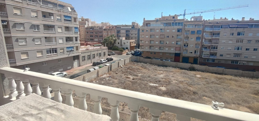 Torrevieja, Alicante, 2 Bedrooms Bedrooms, ,1 BathroomBathrooms,Apartment,Resale,0,75632232567177888