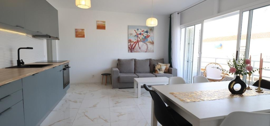 Torrevieja, Alicante, 3 Bedrooms Bedrooms, ,1 BathroomBathrooms,Apartment,Resale,0,209924223932090976