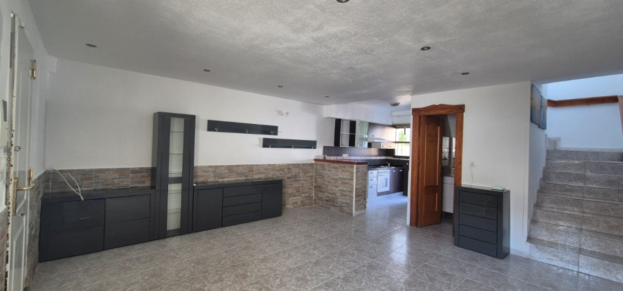 Torrevieja, Alicante, 3 Bedrooms Bedrooms, ,2 BathroomsBathrooms,Villa,Resale,0,103536242220255872