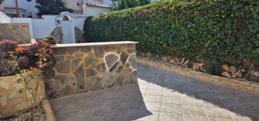 Torrevieja, Alicante, 3 Bedrooms Bedrooms, ,2 BathroomsBathrooms,Villa,Resale,0,103536242220255872