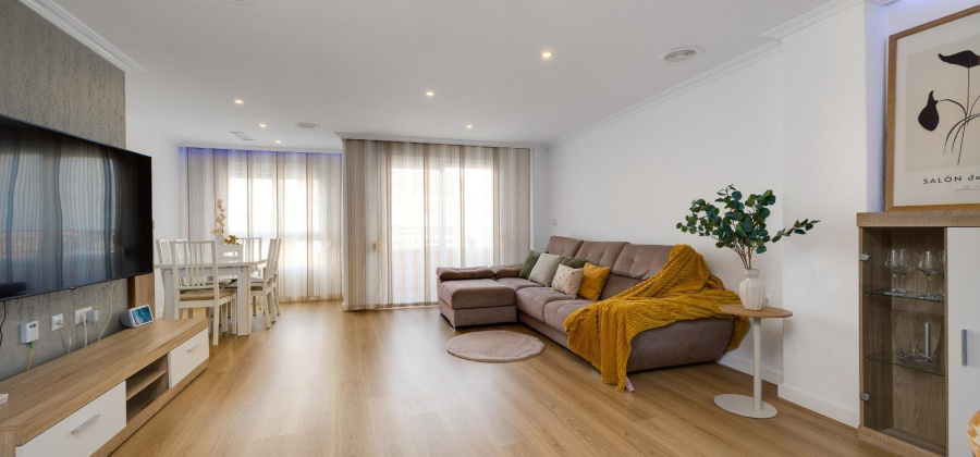 Torrevieja, Alicante, 3 Bedrooms Bedrooms, ,2 BathroomsBathrooms,Apartment,Resale,0,75632107477124688