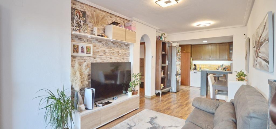 Torrevieja, Alicante, 2 Bedrooms Bedrooms, ,1 BathroomBathrooms,Apartment,Resale,0,75632234381212528