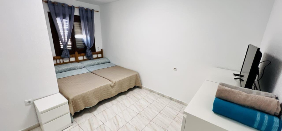 Torrevieja, Alicante, 4 Bedrooms Bedrooms, ,1 BathroomBathrooms,Townhouse,Resale,0,75632237400200000