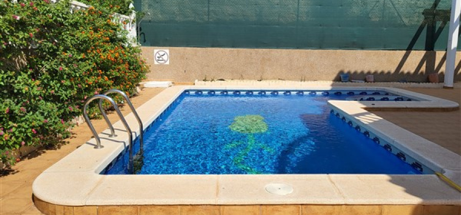 Villamartin, Alicante, 3 Bedrooms Bedrooms, ,2 BathroomsBathrooms,Villa,Resale,0,103186371119904160