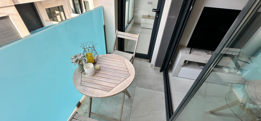 Torrevieja, Alicante, 2 Bedrooms Bedrooms, ,1 BathroomBathrooms,Apartment,Resale,0,103536280137079728