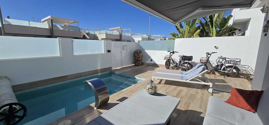 San Pedro del Pinatar, Murcia, 3 Bedrooms Bedrooms, ,2 BathroomsBathrooms,Villa,Resale,0,7024981999865698