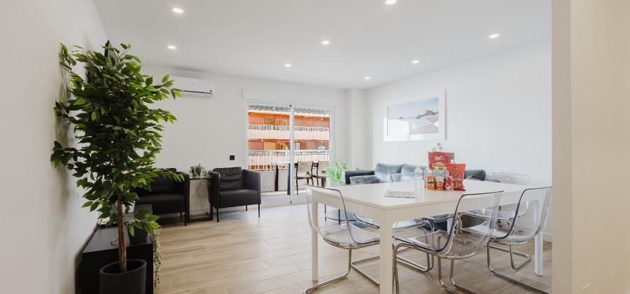 Torrevieja, Alicante, 3 Bedrooms Bedrooms, ,2 BathroomsBathrooms,Apartment,Resale,0,75632447237823136