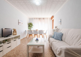 Torrevieja, Alicante, 3 Bedrooms Bedrooms, ,2 BathroomsBathrooms,Apartment,Resale,0,75632659028009664