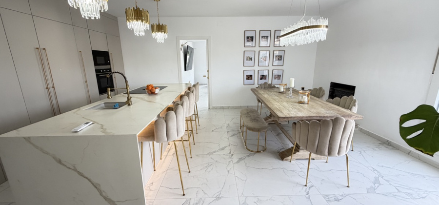 Villamartin, Alicante, 6 Bedrooms Bedrooms, ,2 BathroomsBathrooms,Villa,Resale,0,103186305246062528