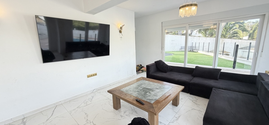 Villamartin, Alicante, 6 Bedrooms Bedrooms, ,2 BathroomsBathrooms,Villa,Resale,0,103186305246062528