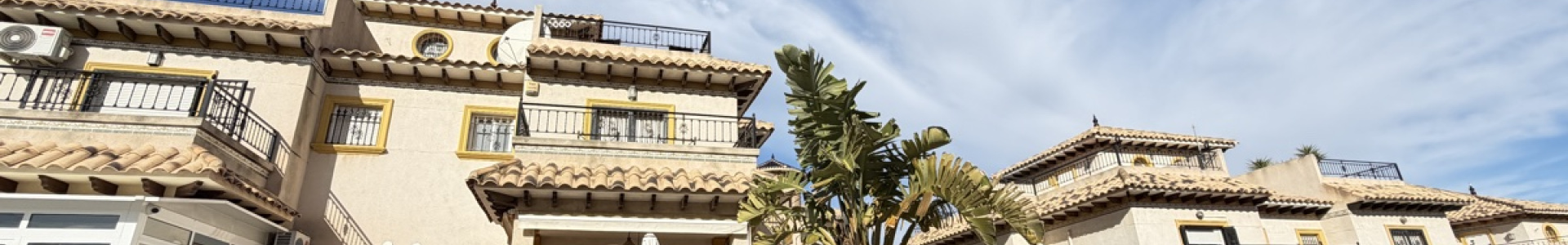 Townhouse in Costa Blanca South, Villamartin