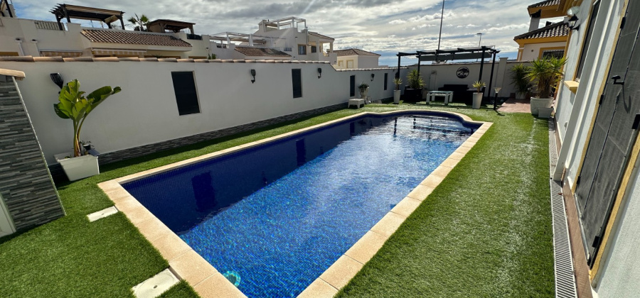 Orihuela, Alicante, 2 Bedrooms Bedrooms, ,2 BathroomsBathrooms,Villa,Resale,0,271160155194803840