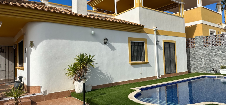 Orihuela, Alicante, 2 Bedrooms Bedrooms, ,2 BathroomsBathrooms,Villa,Resale,0,271160155194803840