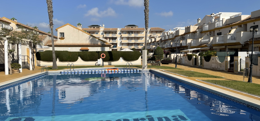 Cabo Roig, Alicante, 3 Bedrooms Bedrooms, ,2 BathroomsBathrooms,Bungalow,Resale,0,103186241693709408