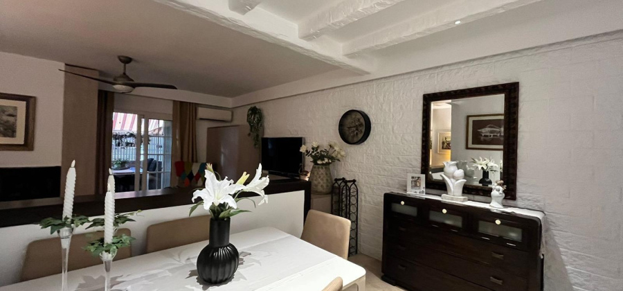 Torrevieja, Alicante, 3 Bedrooms Bedrooms, ,2 BathroomsBathrooms,Apartment,Resale,0,75632156352169536