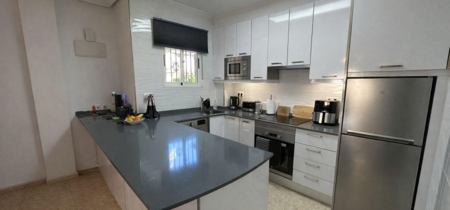 Torrevieja, Alicante, 2 Bedrooms Bedrooms, ,1 BathroomBathrooms,Townhouse,Resale,0,75632275202136016