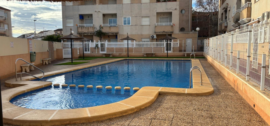 Torrevieja, Alicante, 2 Bedrooms Bedrooms, ,1 BathroomBathrooms,Apartment,Resale,0,75632161407857856