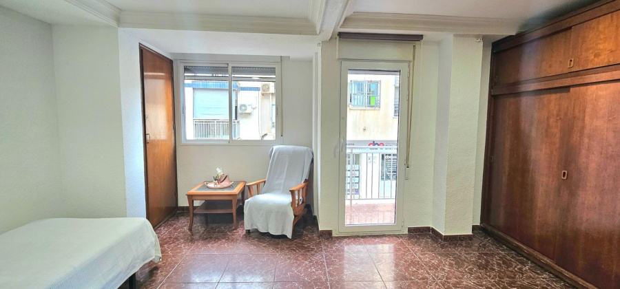 Torrevieja, Alicante, 2 Bedrooms Bedrooms, ,1 BathroomBathrooms,Apartment,Resale,0,75632242235696800