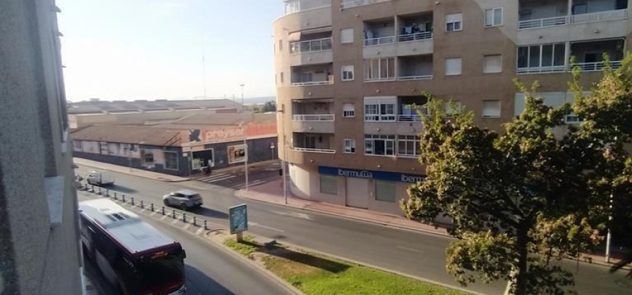 Torrevieja, Alicante, 2 Bedrooms Bedrooms, ,1 BathroomBathrooms,Apartment,Resale,0,7563273136048550
