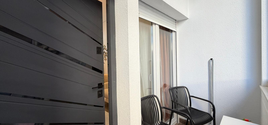 Torrevieja, Alicante, 2 Bedrooms Bedrooms, ,1 BathroomBathrooms,Apartment,Resale,0,7563283877804375