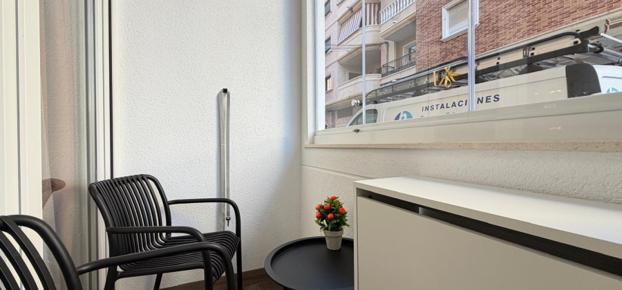 Torrevieja, Alicante, 2 Bedrooms Bedrooms, ,1 BathroomBathrooms,Apartment,Resale,0,7563283877804375