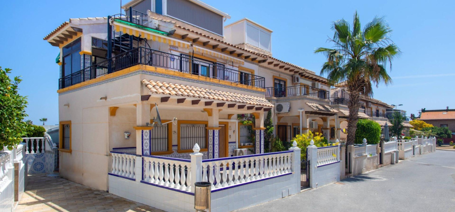 Orihuela, Alicante, 2 Bedrooms Bedrooms, ,1 BathroomBathrooms,Bungalow,Resale,0,75632228238459776