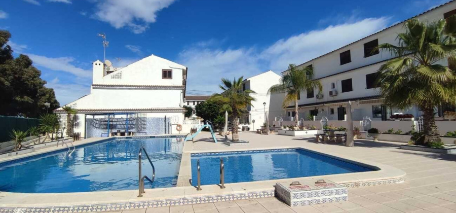 Orihuela Costa, Alicante, 3 Bedrooms Bedrooms, ,2 BathroomsBathrooms,Townhouse,Resale,0,75632212641737568