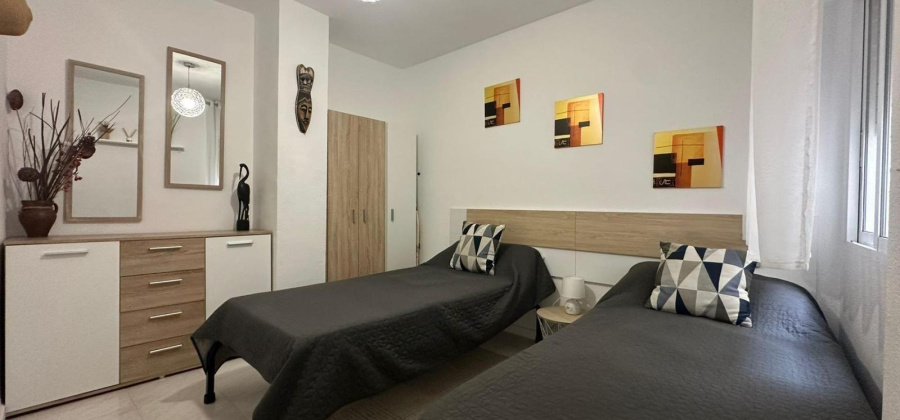 Torrevieja, Alicante, 2 Bedrooms Bedrooms, ,1 BathroomBathrooms,Apartment,Resale,0,75632245239945072
