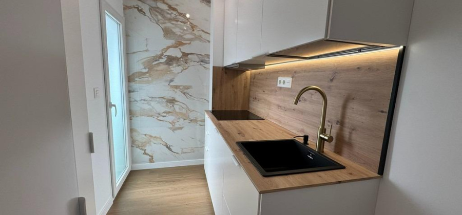 Torrevieja, Alicante, 2 Bedrooms Bedrooms, ,1 BathroomBathrooms,Apartment,Resale,0,6594577954503543