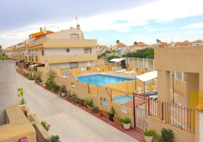 Play Flamenca, Alicante, 3 Bedrooms Bedrooms, ,3 BathroomsBathrooms,Townhouse,Resale,0,9069087888938952