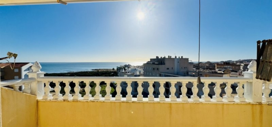 La Mata, Alicante, 3 Bedrooms Bedrooms, ,2 BathroomsBathrooms,Apartment,Resale,0,291685425792225984