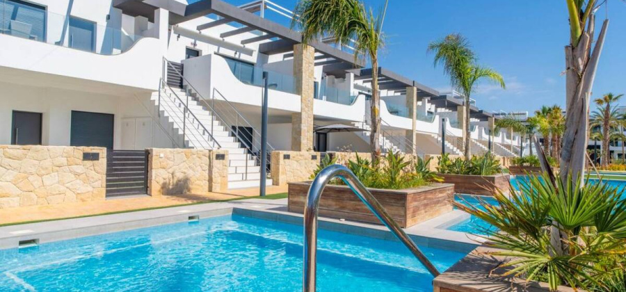 Punta Prima, Alicante, 3 Bedrooms Bedrooms, ,2 BathroomsBathrooms,Townhouse,New,0,90690211010368928