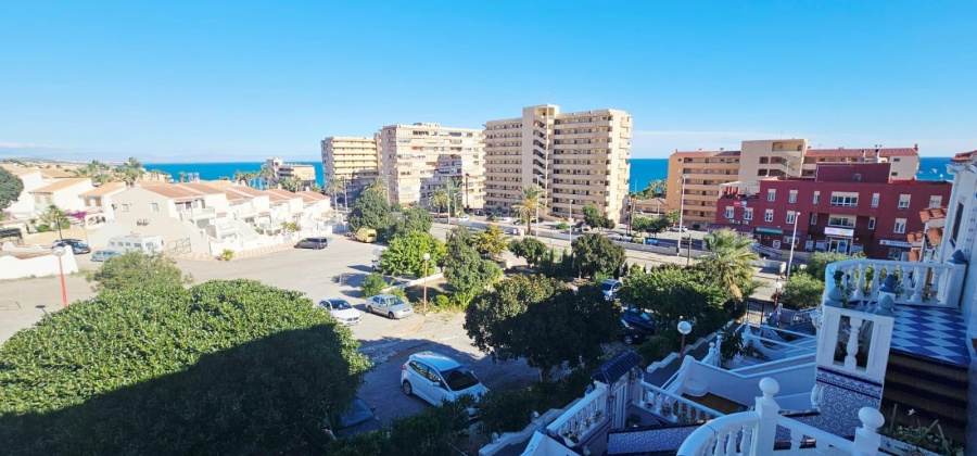 Torrevieja, Alicante, 3 Bedrooms Bedrooms, ,1 BathroomBathrooms,Townhouse,Resale,0,75632243089791344