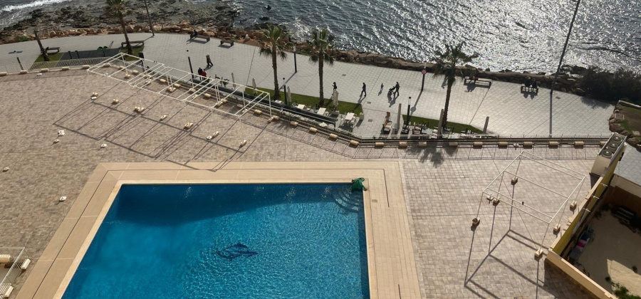 Torrevieja, Alicante, 3 Bedrooms Bedrooms, ,2 BathroomsBathrooms,Apartment,Resale,0,75632627361024880