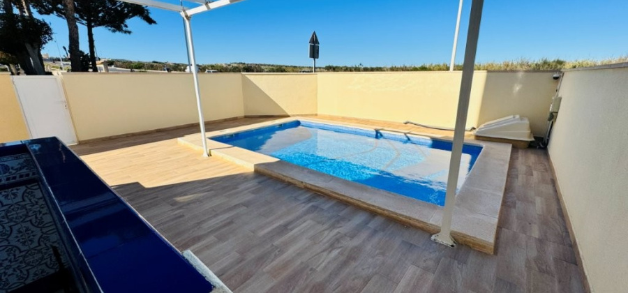La Mata, Alicante, 2 Bedrooms Bedrooms, ,1 BathroomBathrooms,Apartment,Resale,0,29168574918052532