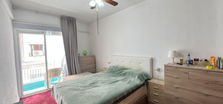 Torrevieja, Alicante, 4 Bedrooms Bedrooms, ,2 BathroomsBathrooms,Apartment,Resale,0,75632152612942480