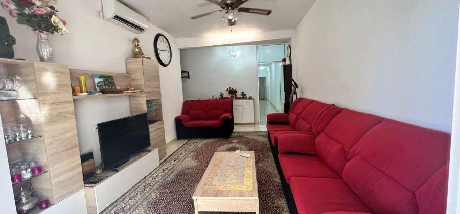 Torrevieja, Alicante, 4 Bedrooms Bedrooms, ,2 BathroomsBathrooms,Apartment,Resale,0,75632152612942480