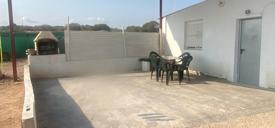 Guardamar del Segura, Alicante, 4 Bedrooms Bedrooms, ,1 BathroomBathrooms,Country House or Finca,Resale,0,75632233090533984