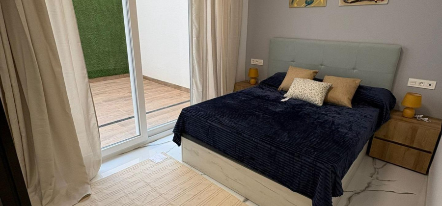 Torrevieja, Alicante, 2 Bedrooms Bedrooms, ,2 BathroomsBathrooms,Apartment,Resale,0,75632452642241168