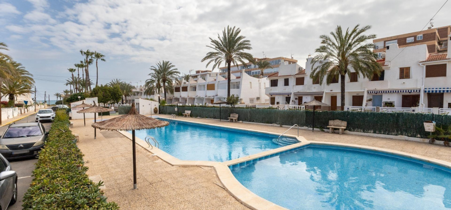 Torrevieja, Alicante, 2 Bedrooms Bedrooms, ,1 BathroomBathrooms,Apartment,Resale,0,75632216786970720