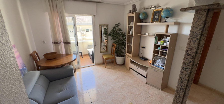 Torrevieja, Alicante, 2 Bedrooms Bedrooms, ,1 BathroomBathrooms,Apartment,Resale,0,75632279224624736