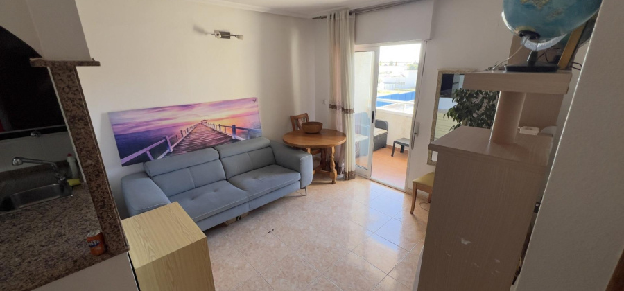 Torrevieja, Alicante, 2 Bedrooms Bedrooms, ,1 BathroomBathrooms,Apartment,Resale,0,75632279224624736