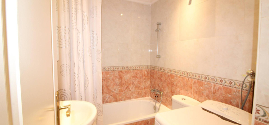 Torrevieja, Alicante, 2 Bedrooms Bedrooms, ,1 BathroomBathrooms,Apartment,Resale,0,75632160934627424