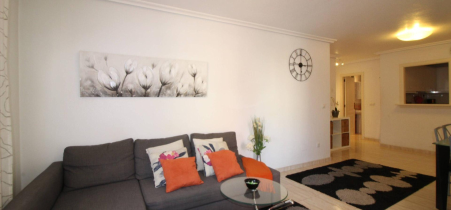 Torrevieja, Alicante, 2 Bedrooms Bedrooms, ,1 BathroomBathrooms,Apartment,Resale,0,75632160934627424