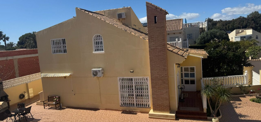 Play Flamenca, Alicante, 4 Bedrooms Bedrooms, ,3 BathroomsBathrooms,Villa,Resale,0,90690236341973936