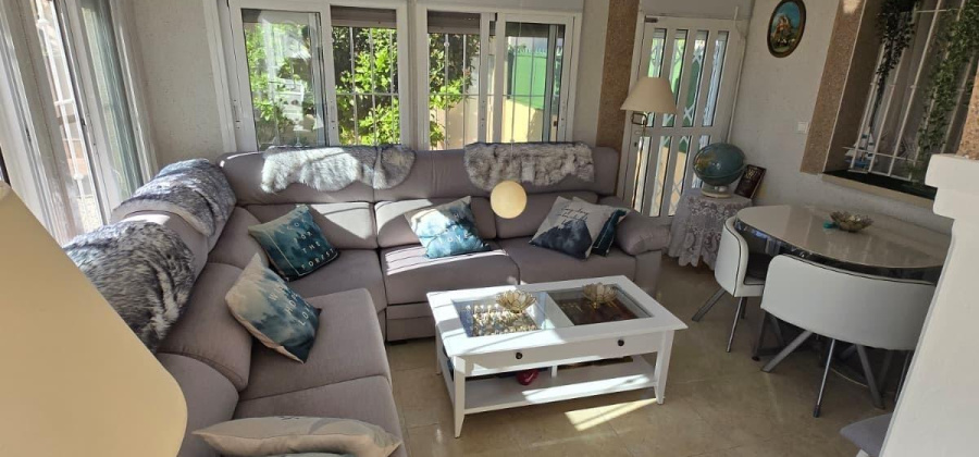 Torrevieja, Alicante, 3 Bedrooms Bedrooms, ,2 BathroomsBathrooms,Villa,Resale,0,75632138789636928