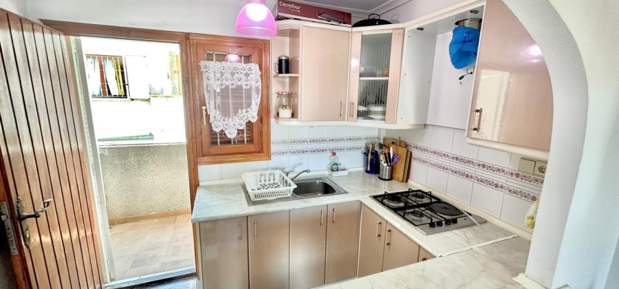 Torrevieja, Alicante, 2 Bedrooms Bedrooms, ,1 BathroomBathrooms,Bungalow,Resale,0,75632177710934880