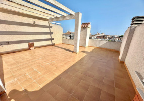 Torrevieja, Alicante, 2 Bedrooms Bedrooms, ,1 BathroomBathrooms,Bungalow,Resale,0,75632177710934880