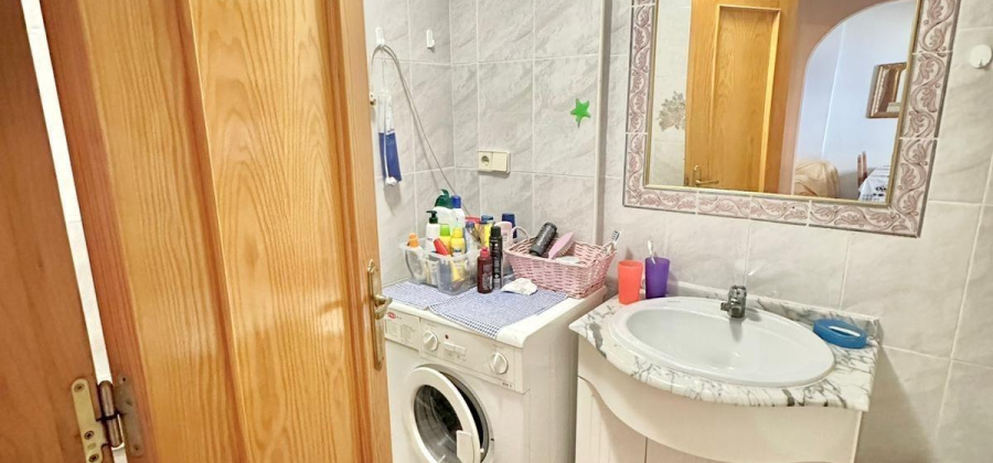 Torrevieja, Alicante, 2 Bedrooms Bedrooms, ,1 BathroomBathrooms,Bungalow,Resale,0,75632177710934880